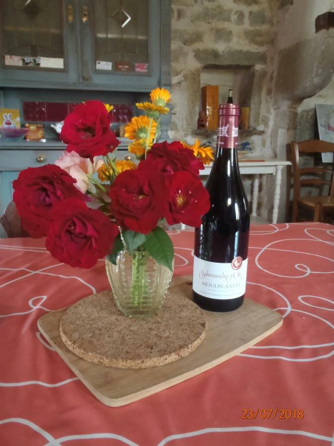 La Maison Du Gue Ecutigny 外观 照片